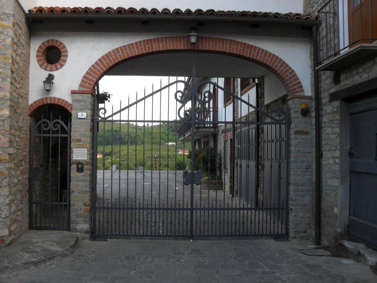 Ristorante Albergo Da Maurizio Cravanzana Exterior photo